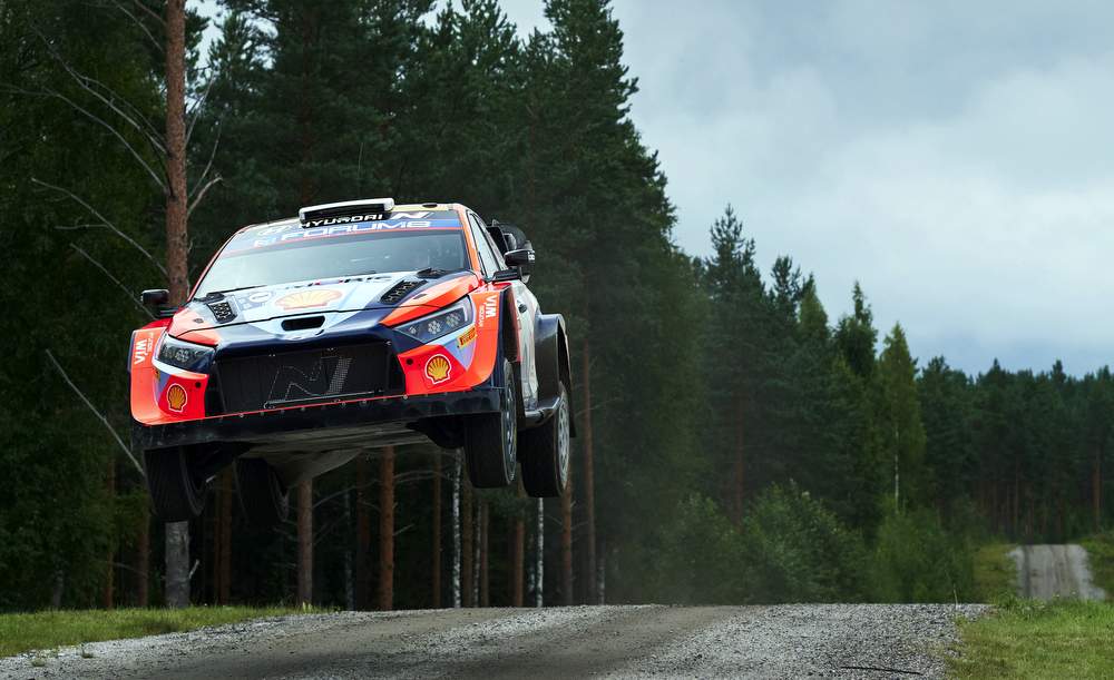 VIDEOD: Ott Tänak käis täna Kesk-Soomes Hyundai i20 Rally1 autot testimas - Ralli.ee