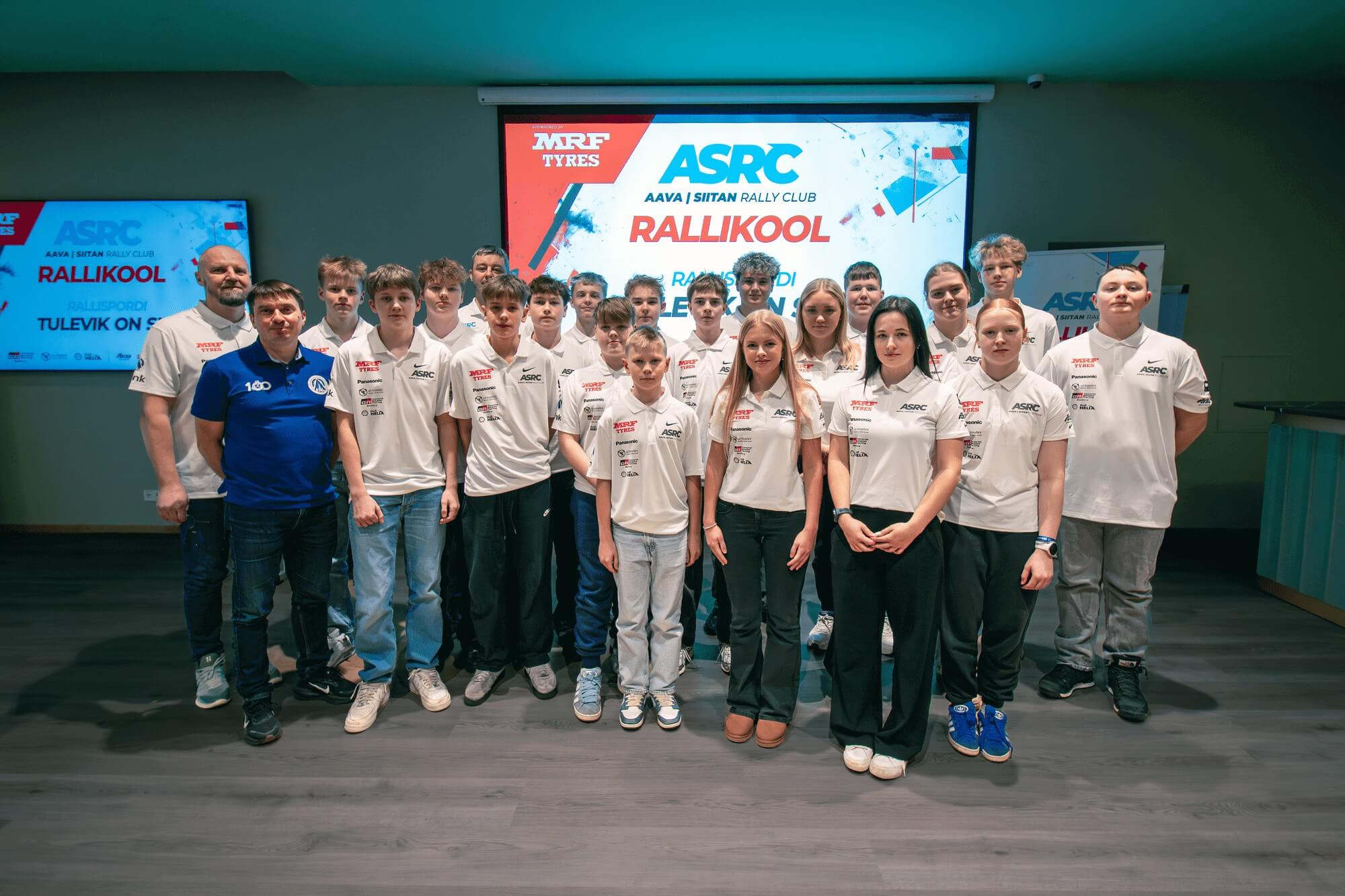 MRF Tyres Noorte Rallikool osutus erakordselt populaarseks - Ralli.ee